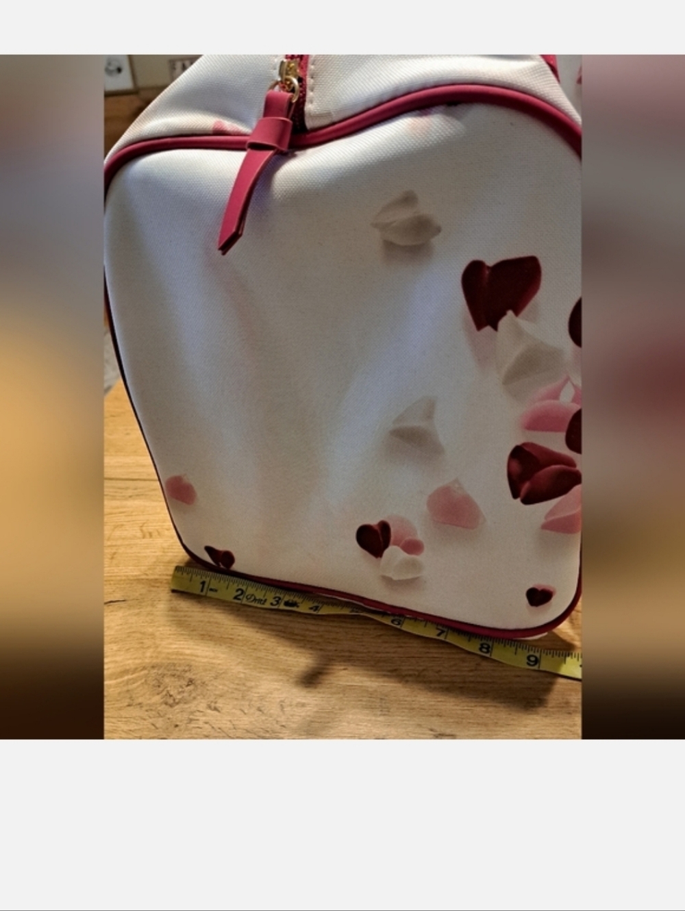 Escada White Tote with Pink Heart Accents - Picture 3 of 7